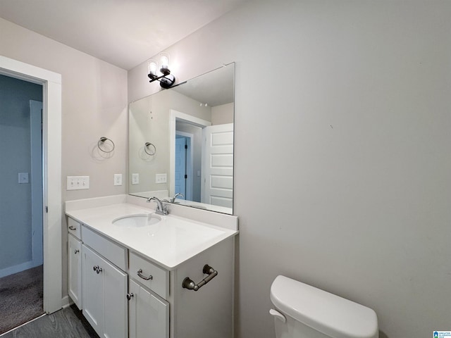 115 Ridgeview Cir, Jemison, AL 35085 - half bath featuring toilet, vanity, and wood finished floors
