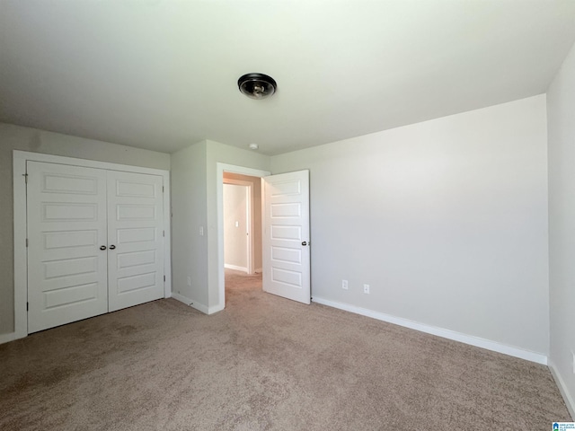 115 Ridgeview Cir, Jemison, AL 35085 - unfurnished bedroom with carpet floors, baseboards, and a closet