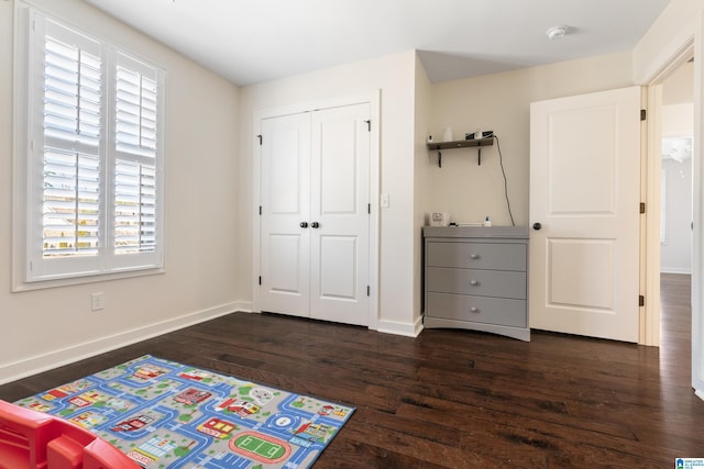2982 Kelham Grove Way, Birmingham, AL 35242 - bedroom featuring multiple windows, dark wood-style flooring, baseboards, and a closet