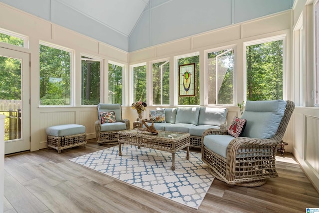 1272 Highland Lakes Trl, Birmingham, AL 35242 - sunroom featuring vaulted ceiling and an outdoor hangout area