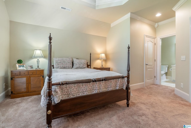 1272 Highland Lakes Trl, Birmingham, AL 35242 - bedroom featuring crown molding, carpet, baseboards, recessed lighting, and ensuite bath