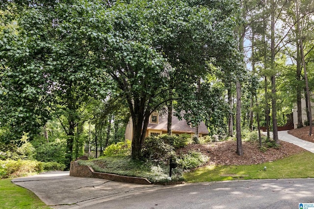 2013 Crossvine Rd, Hoover, AL 35244 - view of front of house