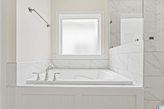 173 Atlantic Ln, Birmingham, AL 35242 - bathroom with a garden tub