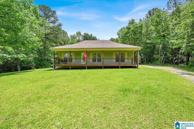 288 Briarfield Rd, Warrior, AL 35180 - view of front facade featuring a front yard, a porch, and dirt driveway