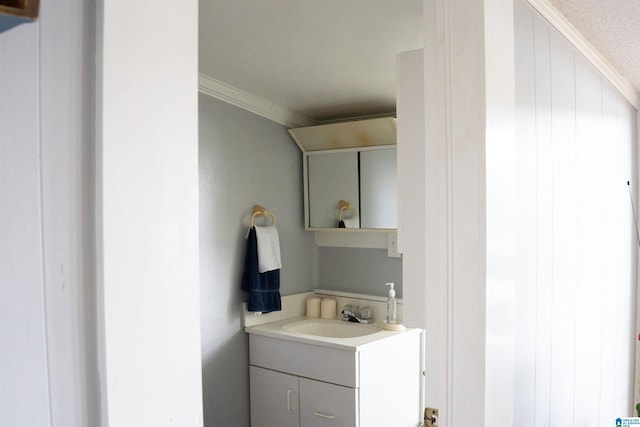 231 Smith Camp Loop, Adger, AL 35006 - bathroom featuring crown molding and vanity
