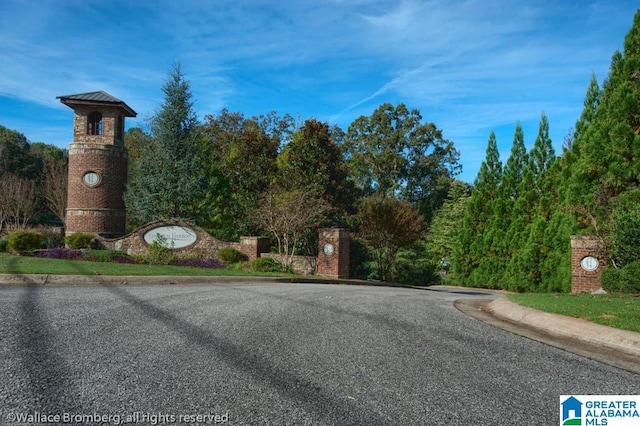 112 Harbor Pointe Dr, Talladega, AL 35160 - view of asphalt street featuring curbs