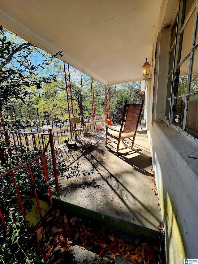 5810 Stemley Bridge Rd, Talladega, AL 35160 - view of porch