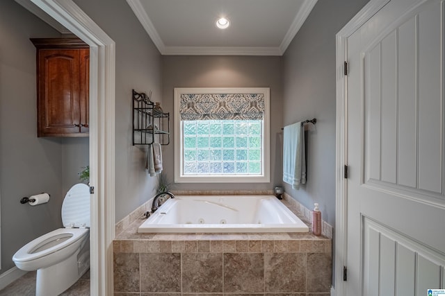 121 Middle Ridge Trl, Springville, AL 35146 - full bath featuring a tub with jets, toilet, and crown molding