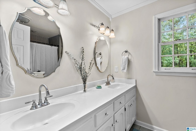 545 Russet Bend Dr, Hoover, AL 35244 - full bath with crown molding, double vanity, and baseboards