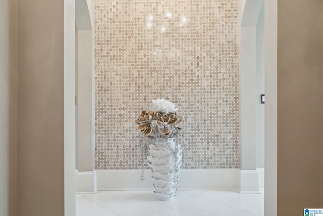 2821 Shook Hill Cir, Mountain Brook, AL 35223 - bathroom view of arched walkways