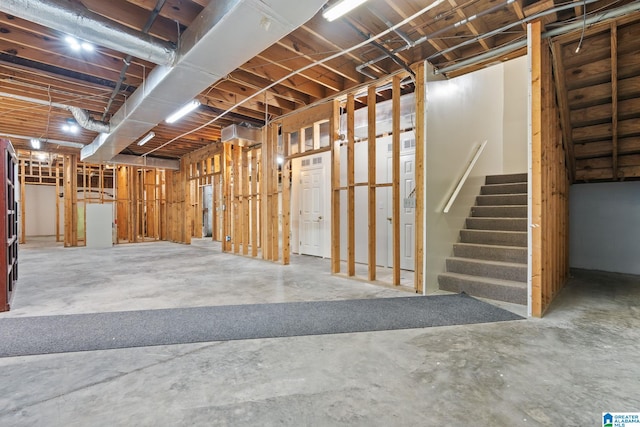 2100 Southwinds Cir, Hoover, AL 35244 - unfinished below grade area featuring stairway