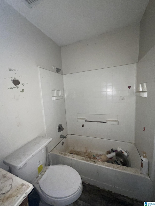 375 Little Dismal Rd, Arley, AL 35541 - bathroom with  shower combination, toilet, and vanity
