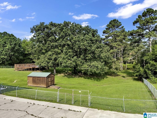 200 Shady Point Rd, Locust Fork, AL 35097 - view of yard