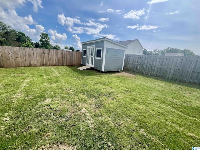 796 Michelle Mnr, Montevallo, AL 35115 - fenced backyard featuring a storage unit