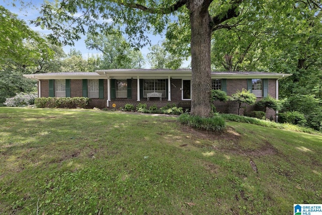 5420 Pine St, Sylvan Springs, AL 35118 - single story home featuring brick siding and a front yard
