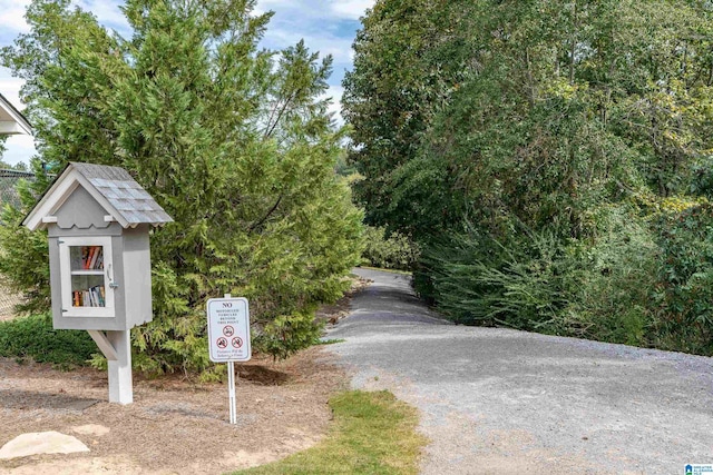 5265 Lake Crest Cir, Hoover, AL 35226 - view of street