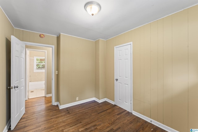 315 3rd Ave, Odenville, AL 35120 - unfurnished room featuring dark wood-style flooring and baseboards