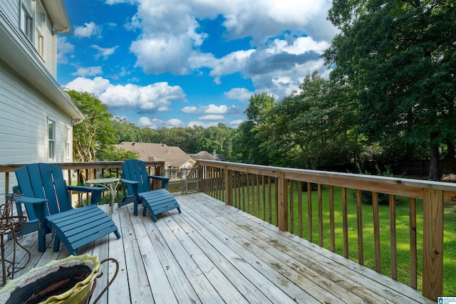 100 Redwood Dr, Trussville, AL 35173 - wooden deck with a lawn