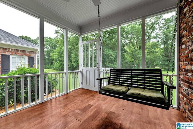 1700 Leisure Ln NW, Cullman, AL 35055 - unfurnished sunroom featuring a ceiling fan