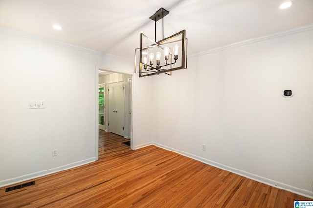 2970 Lake Park Cir, Birmingham, AL 35242 - unfurnished dining area featuring crown molding, light wood-style floors, baseboards, a chandelier, and recessed lighting