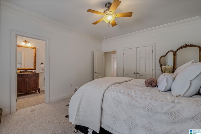 386 N Lake Rd, Birmingham, AL 35242 - bedroom featuring crown molding, light carpet, a closet, baseboards, and a ceiling fan
