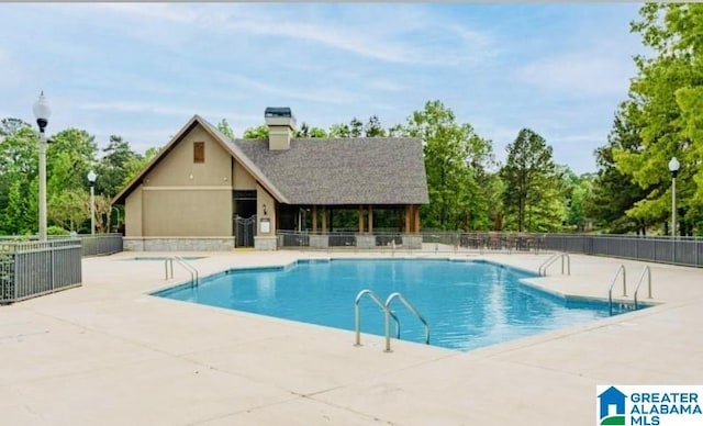 386 N Lake Rd, Birmingham, AL 35242 - community pool with a patio