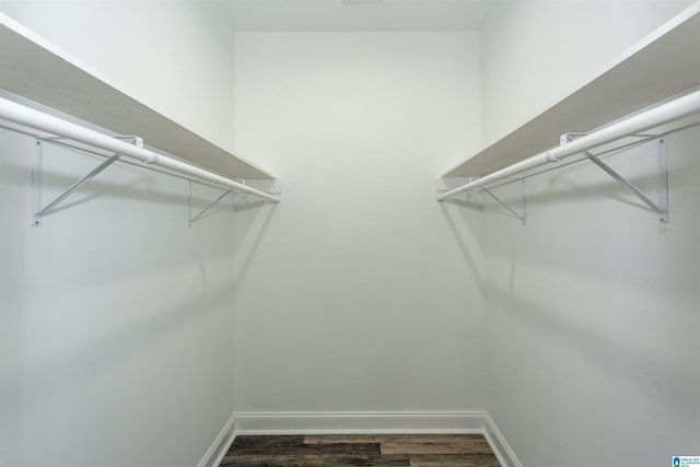 906 6th Ave W, Birmingham, AL 35204 - spacious closet with dark wood-style floors