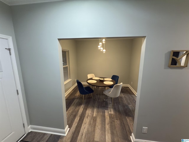 906 6th Ave W, Birmingham, AL 35204 - dining room featuring dark wood-style floors and baseboards