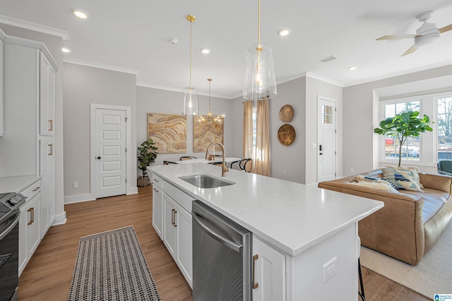 5528 Kaver Ln Unit 5528, Hoover, AL 35244 - kitchen with a sink, stainless steel appliances, ceiling fan, crown molding, and light wood-style flooring
