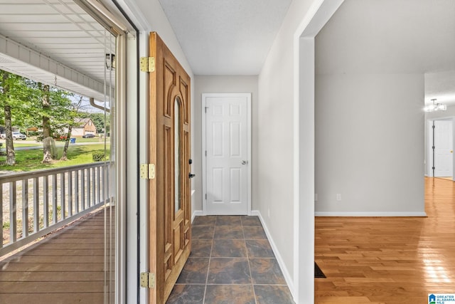 6415 Mays Bend Rd, Pell City, AL 35128 - foyer entrance with baseboards