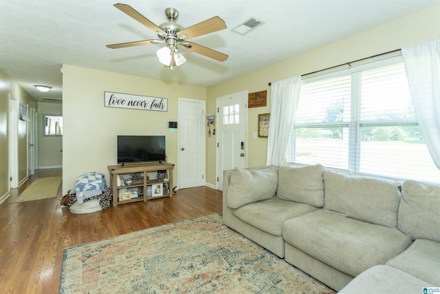 209 Meadowgreen Dr, Montevallo, AL 35115 - living area with wood finished floors, baseboards, and ceiling fan