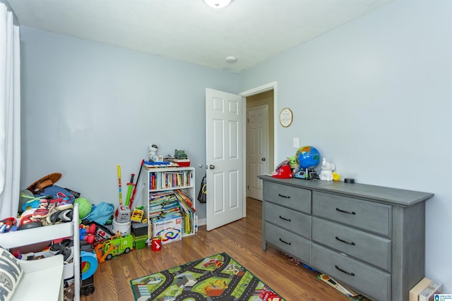 209 Meadowgreen Dr, Montevallo, AL 35115 - recreation room featuring wood finished floors
