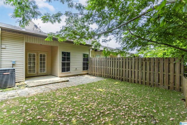 2449 Ridgemont Dr, Birmingham, AL 35244 - view of yard featuring central AC and a patio area
