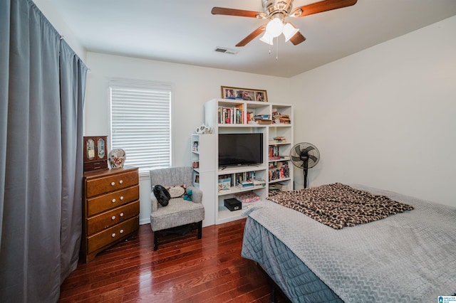 1121 Colonial Dr, Alabaster, AL 35007 - bedroom with dark wood-style floors and a ceiling fan