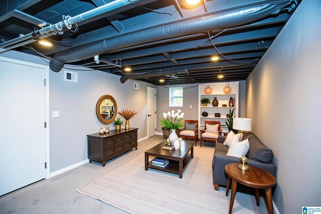 3501 Pineland Dr, Birmingham, AL 35243 - living area featuring baseboards