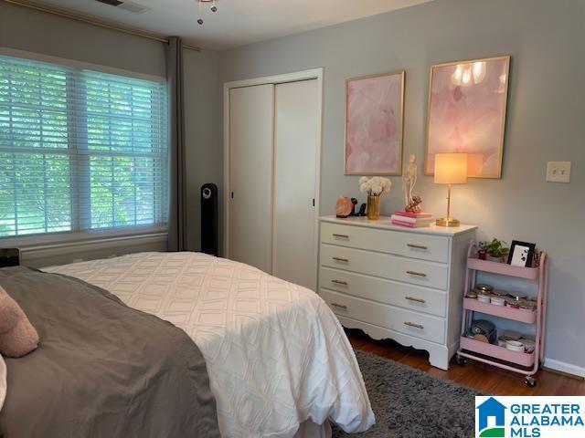 2213 Montreat Cir Unit D, Vestavia Hills, AL 35216 - bedroom with dark wood finished floors and a closet