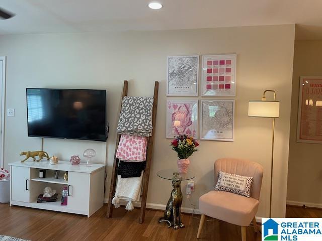 2213 Montreat Cir Unit D, Vestavia Hills, AL 35216 - sitting room with wood finished floors and recessed lighting