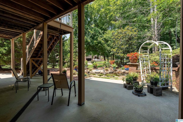 4025 Grove Park Cir, Birmingham, AL 35242 - view of patio with stairway