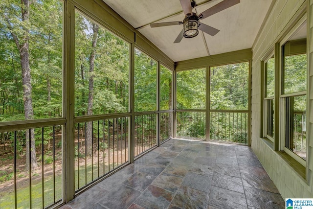 101 N Lake Dr, Hoover, AL 35242 - unfurnished sunroom featuring ceiling fan