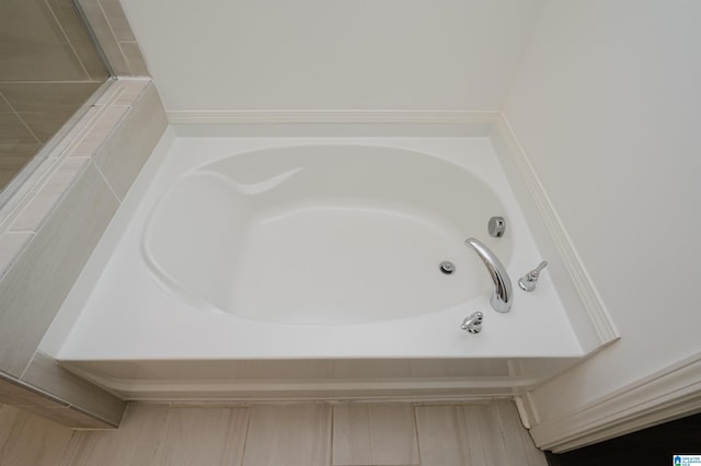 1063 Timberline Rdg, Calera, AL 35040 - bathroom view of a garden tub
