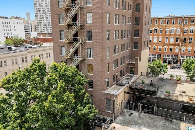 2201 1st Ave N Unit 300-C, Birmingham, AL 35203 - view of apartment building / complex featuring stairs
