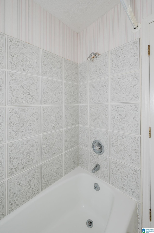 3321 Shetland Trce, Birmingham, AL 35242 - bathroom with wallpapered walls