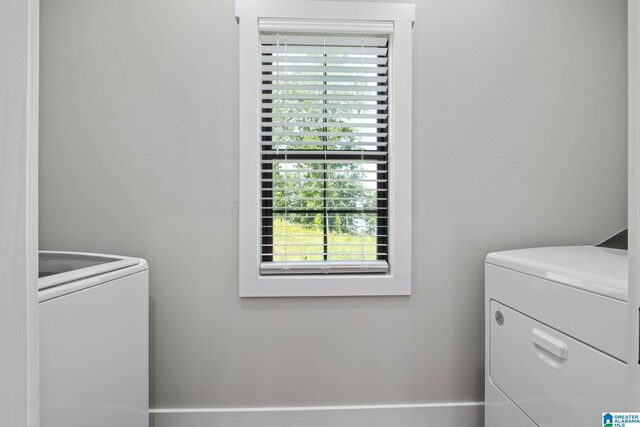 1165 Cedar Creek Dr, Sylacauga, AL 35151 - washroom with washer and dryer