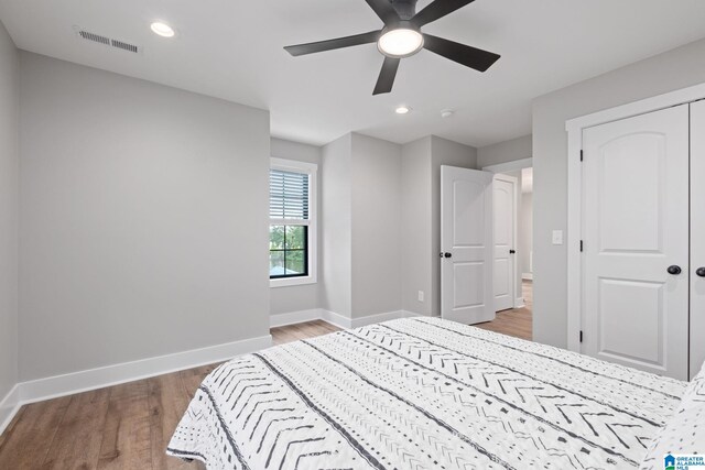 1165 Cedar Creek Dr, Sylacauga, AL 35151 - bedroom featuring baseboards, wood finished floors, recessed lighting, and ceiling fan