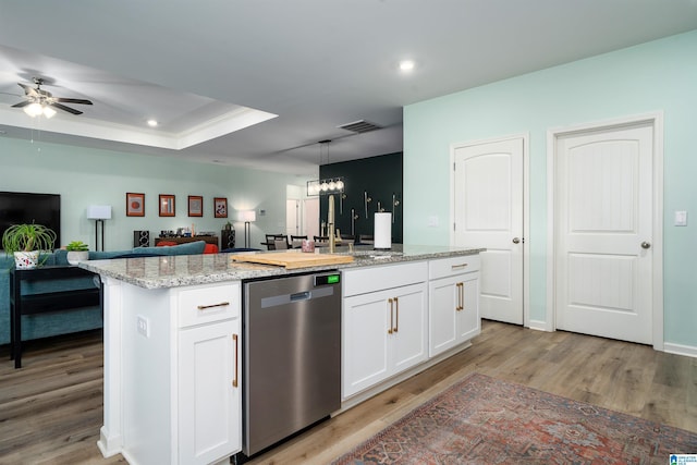 154 Halifax Ln, Chelsea, AL 35043 - kitchen featuring stainless steel dishwasher, light wood-style floors, a ceiling fan, white cabinetry, and open floor plan