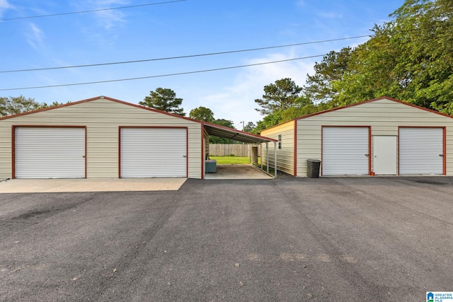 159 Williams Rd, Cullman, AL 35057 - garage featuring a garage