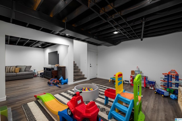 5883 William O Ln, Gardendale, AL 35071 - playroom with wood finished floors and baseboards