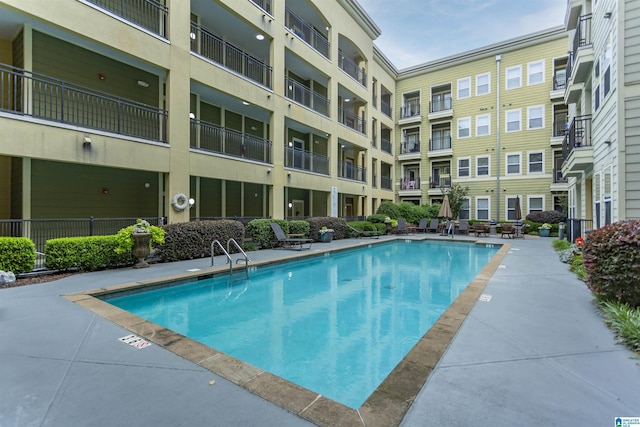 401 20th St S Unit 322, Birmingham, AL 35233 - view of community pool