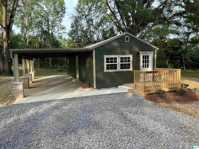 140 County Road 603, Hanceville, AL 35077 - view of front of property with gravel driveway and a carport