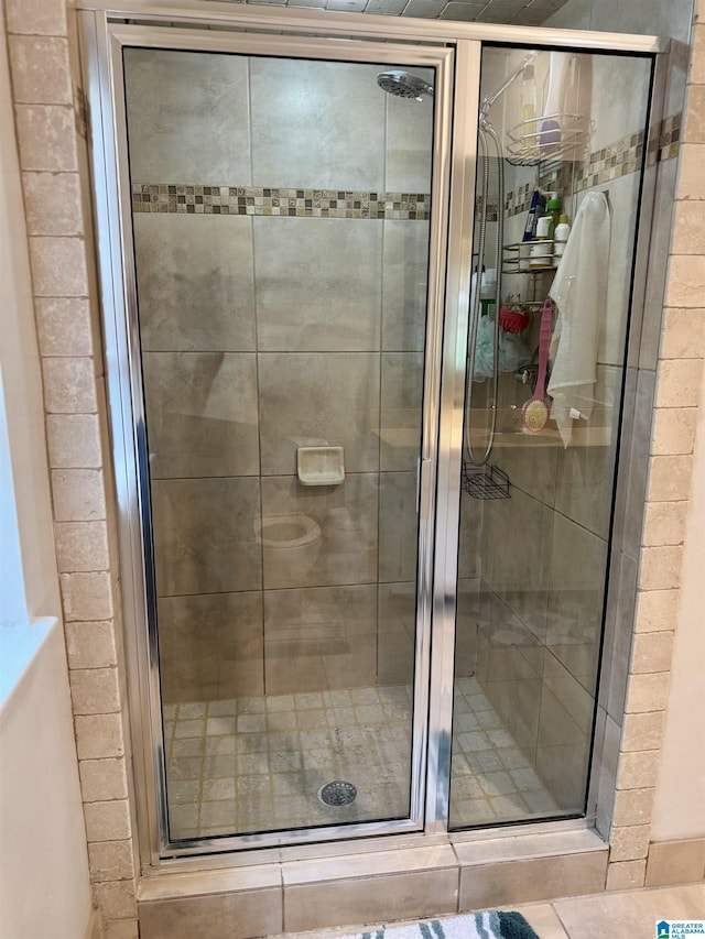 2004 Waterford Pl Unit 2004, Hoover, AL 35244 - full bath featuring a shower stall